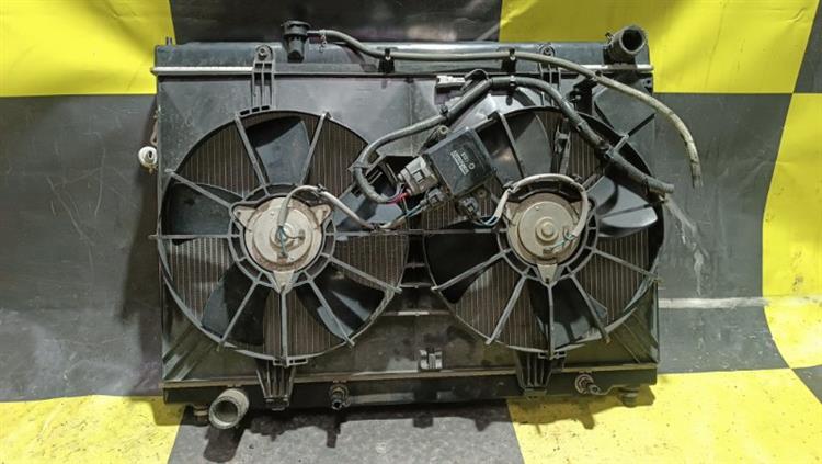 Радиатор основной Ниссан Фуга в Феодосии 105359