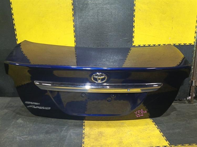 Крышка багажника Тойота Королла Аксио в Феодосии 113111