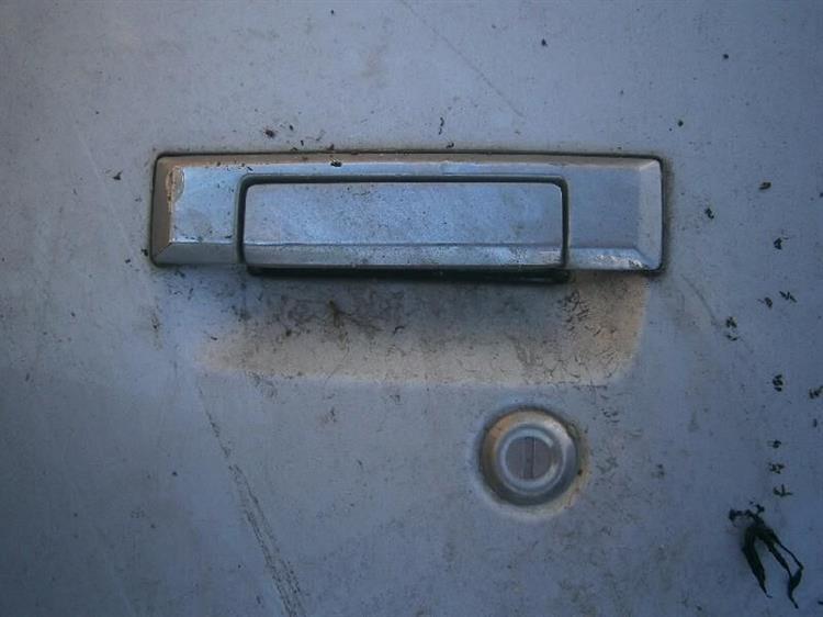 Дверь Тойота Таун Айс в Феодосии 15430