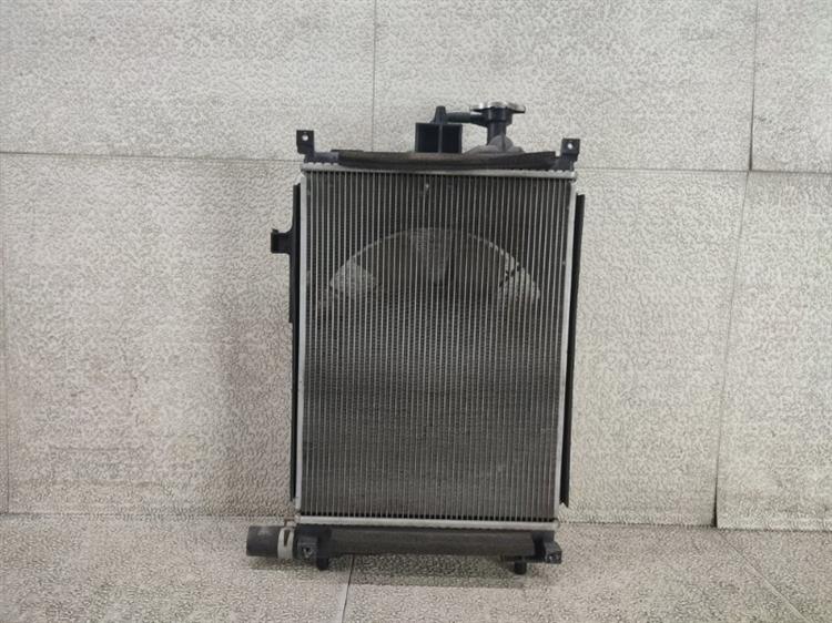 Радиатор основной Сузуки Альто в Феодосии 405759