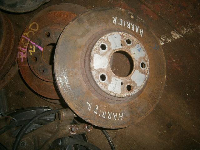 Тормозной диск Тойота Харриер в Феодосии 47212