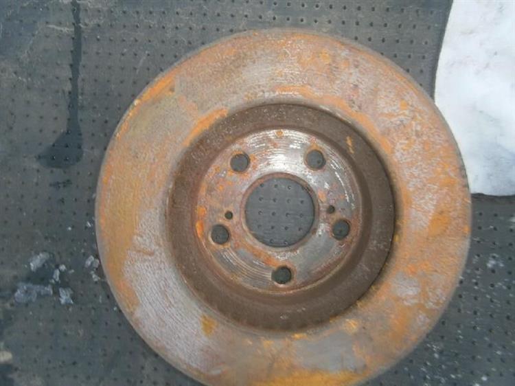 Тормозной диск Тойота Приус в Феодосии 65169