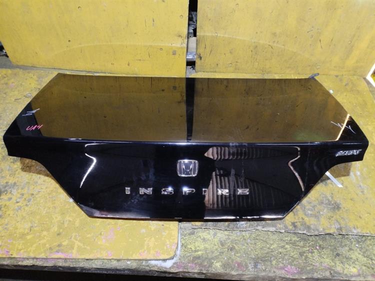 Крышка багажника Хонда Инспаер в Феодосии 710301